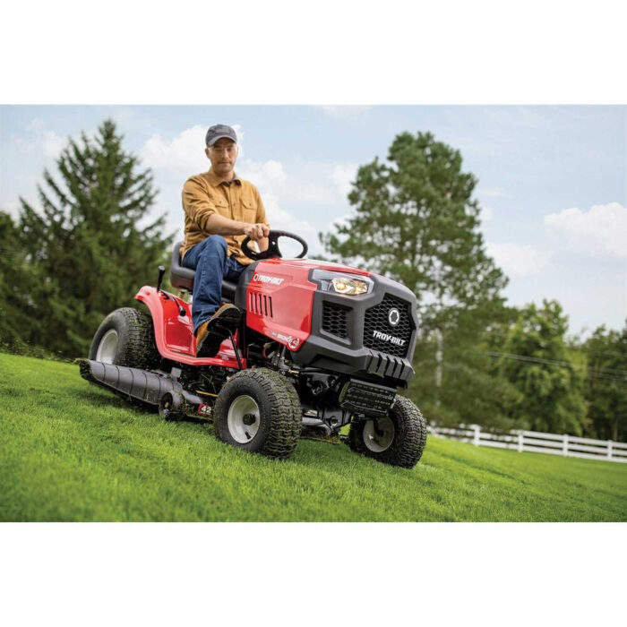 Troy-Bilt_Bronco_42_2000x2000_4__NO-EXIF